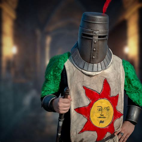 solaire of astora armor.